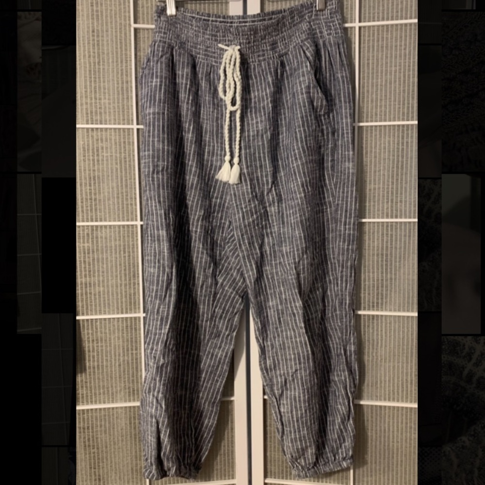 AERIE BLUE STRIPED PANTS 👖
